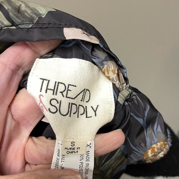 Floral Black Mauve pink reversible Bomber Jacket - Picture 4 of 4